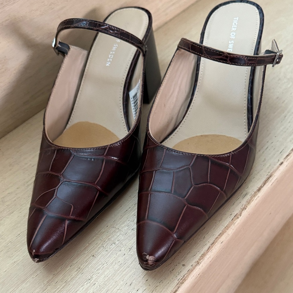 Tiger of Sweden Dark Brown Croc-Embossed Heels